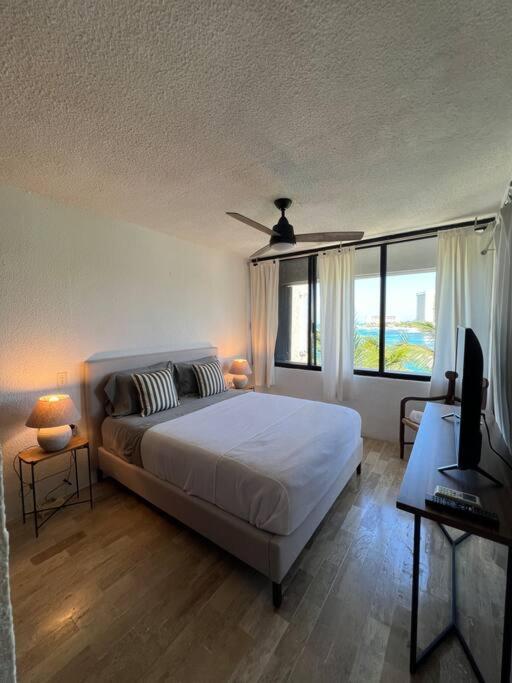 Apartament Amazing Ocean Front. 418 Cancún Zewnętrze zdjęcie
